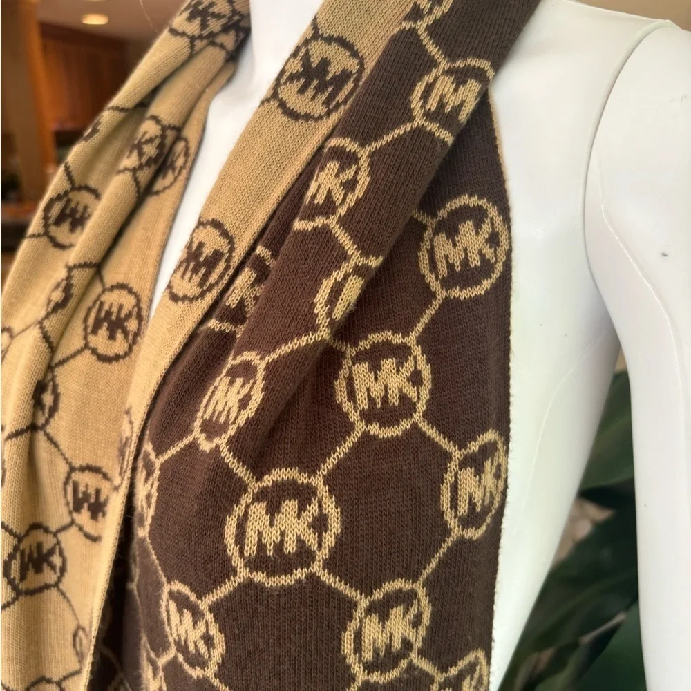 Michael Kors Brown and Tan Logo Scarf - Picture 4 of 5